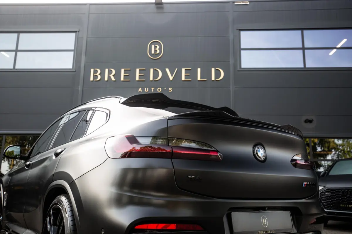 M40i High Executive