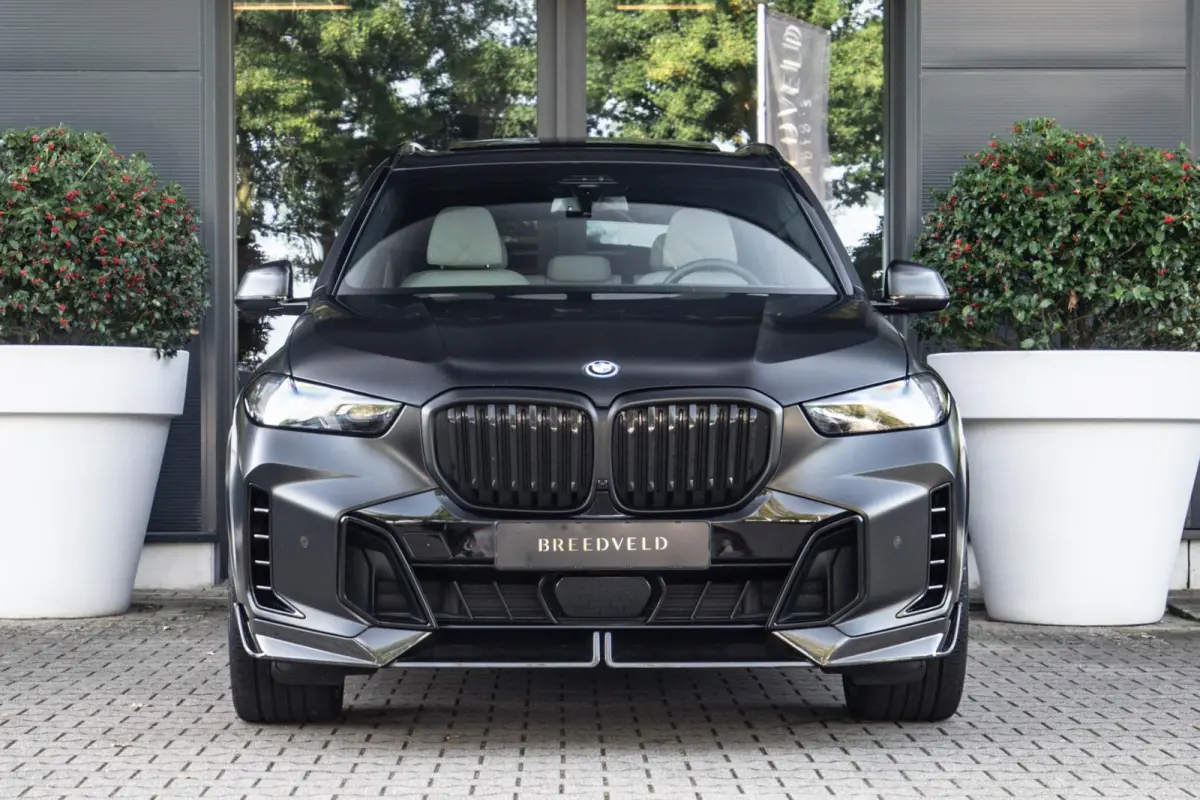 xDrive50e