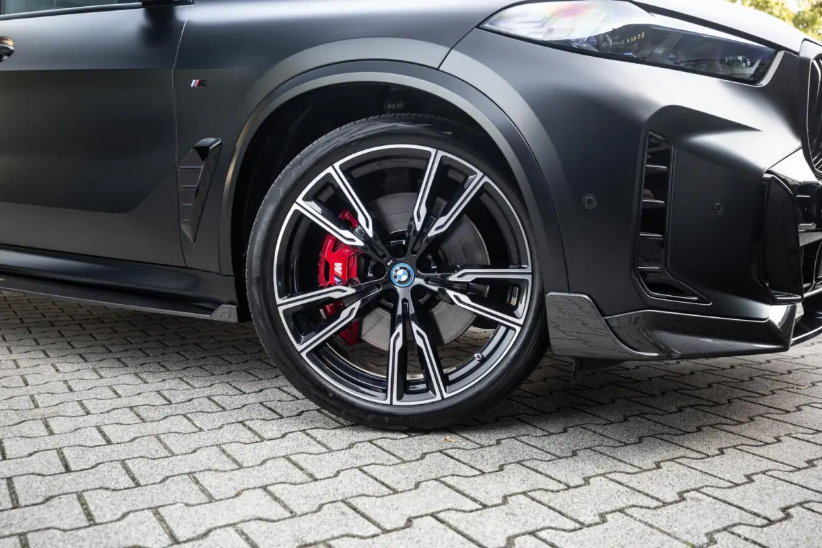 xDrive50e