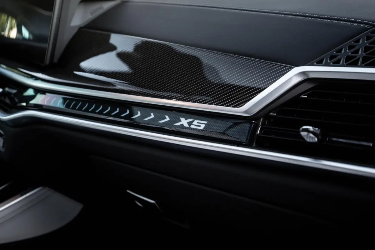 xDrive50e
