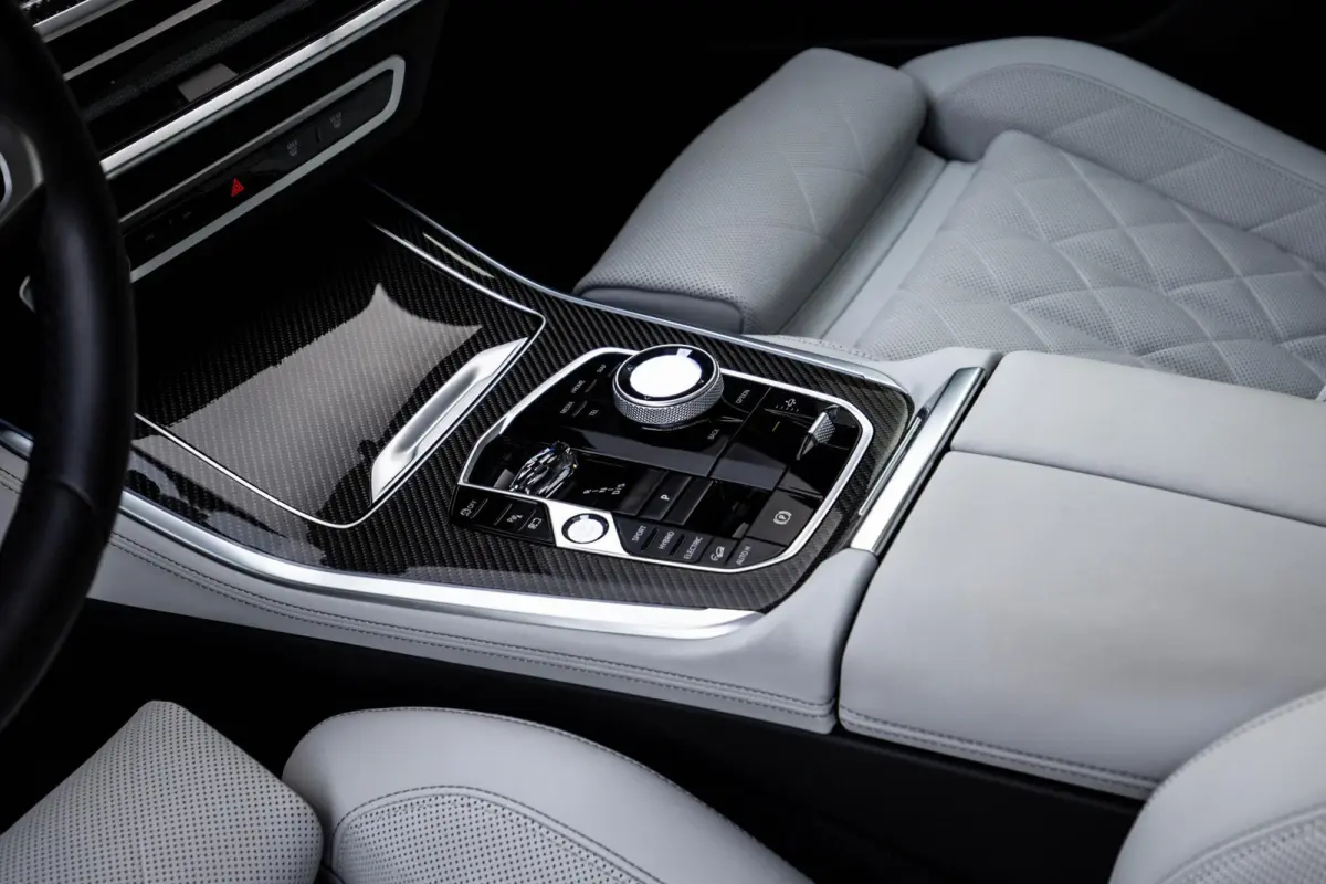 xDrive50e