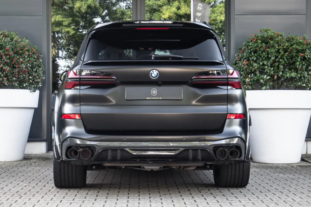 xDrive50e