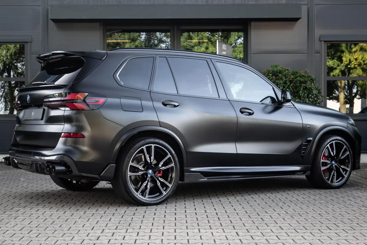 xDrive50e