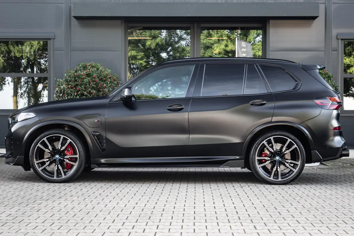 xDrive50e