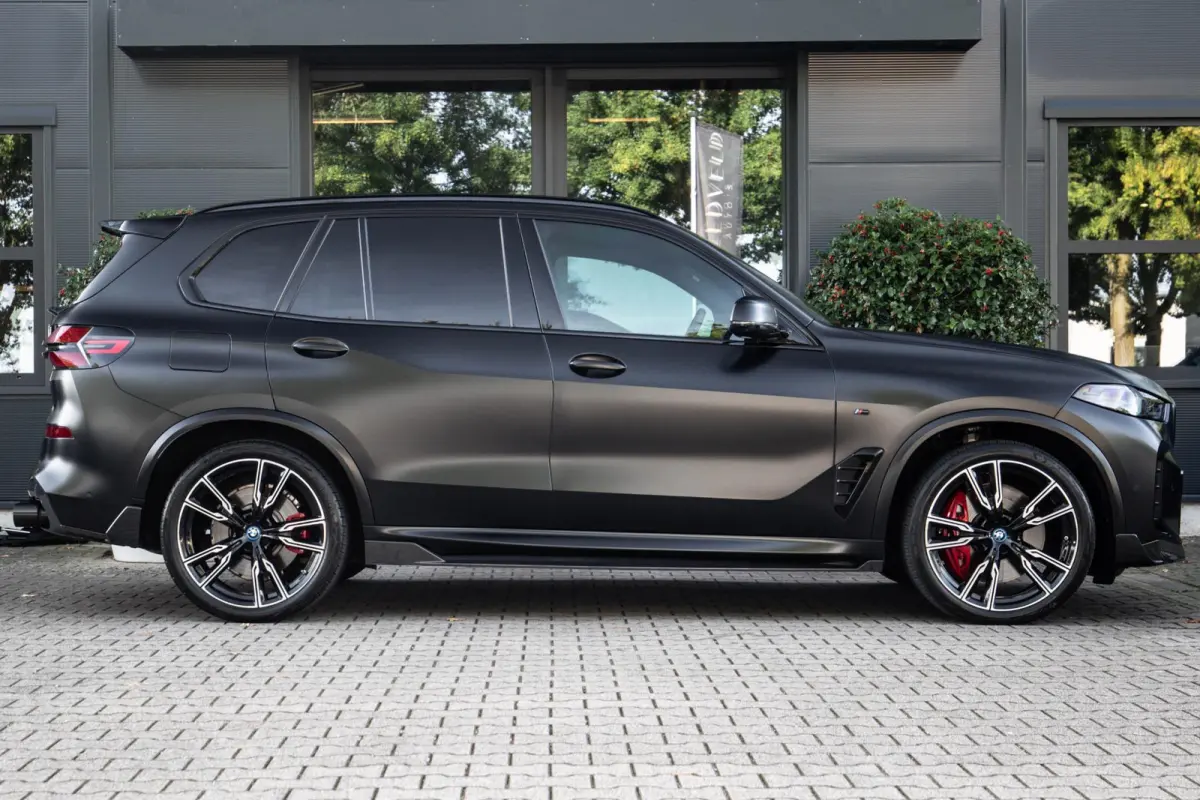 xDrive50e