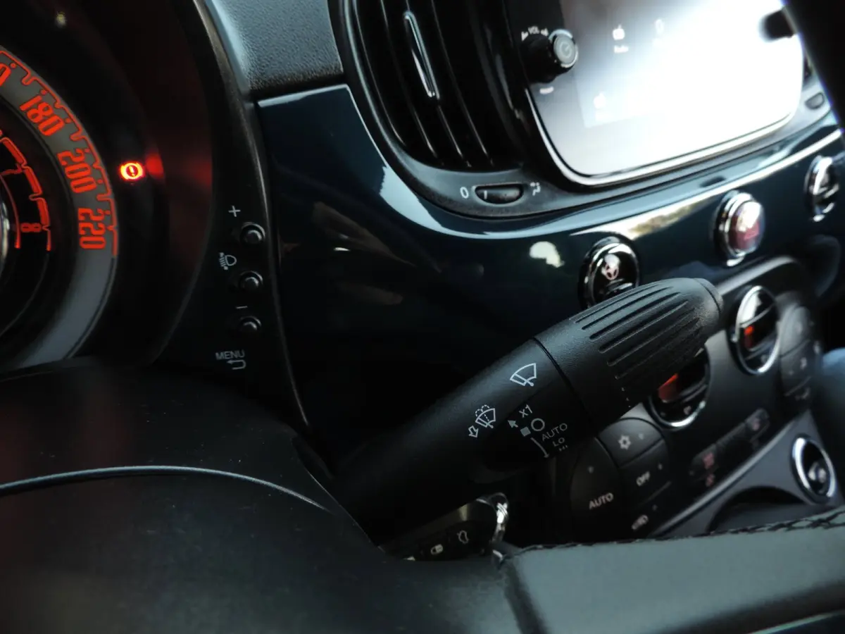 1.2 Star 26.000km | 4 cilinder | ECC | PDC | 15” Allseason | CarPlay | Cruise contr | Bluetooth
