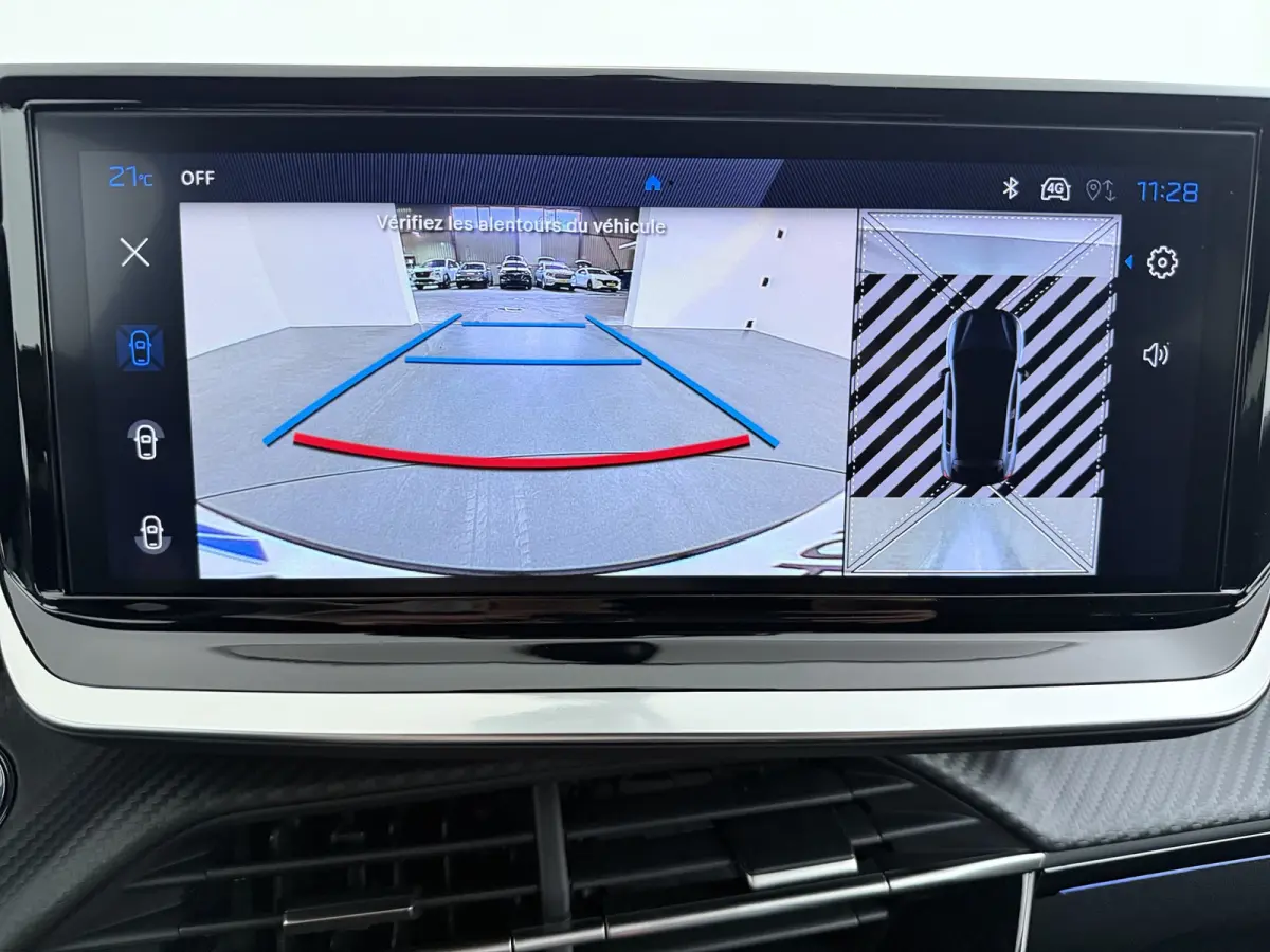 GT | Elektrische parkeerrem | Extra getinte achterste zijruiten en achterruit | Extra getinte achterste zijruiten en achterruit