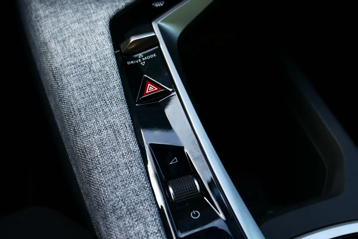Allure | Elektrische parkeerrem | Extra getinte achterste zijruiten en achterruit