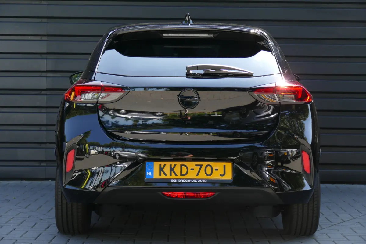 EV LONG RANGE 156PK 51KWH GS AUTOMAAT / CAMERA / STOEL-STUURVERWARMING / 8 JAAR GARANTIE / KEYLESS / FULL-LED / 16"LMV / NAVI / CLIMA / PDC / BLUETOOTH / CRUISECONTROL / 1E EIGENAAR / SCHITT