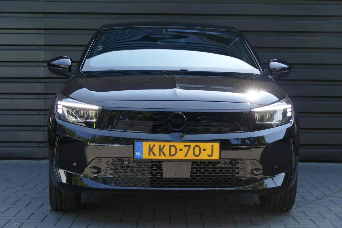 EV LONG RANGE 156PK 51KWH GS AUTOMAAT / CAMERA / STOEL-STUURVERWARMING / 8 JAAR GARANTIE / KEYLESS / FULL-LED / 16"LMV / NAVI / CLIMA / PDC / BLUETOOTH / CRUISECONTROL / 1E EIGENAAR / SCHITT