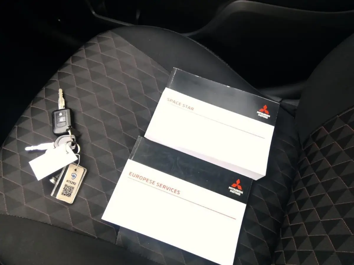 1.2 Intense Automaat | 1e Eigenaar |  Carplay Navigatie | Stoelverwarming | 12 mnd BOVAG garantie | Whatsapp 06-53188999