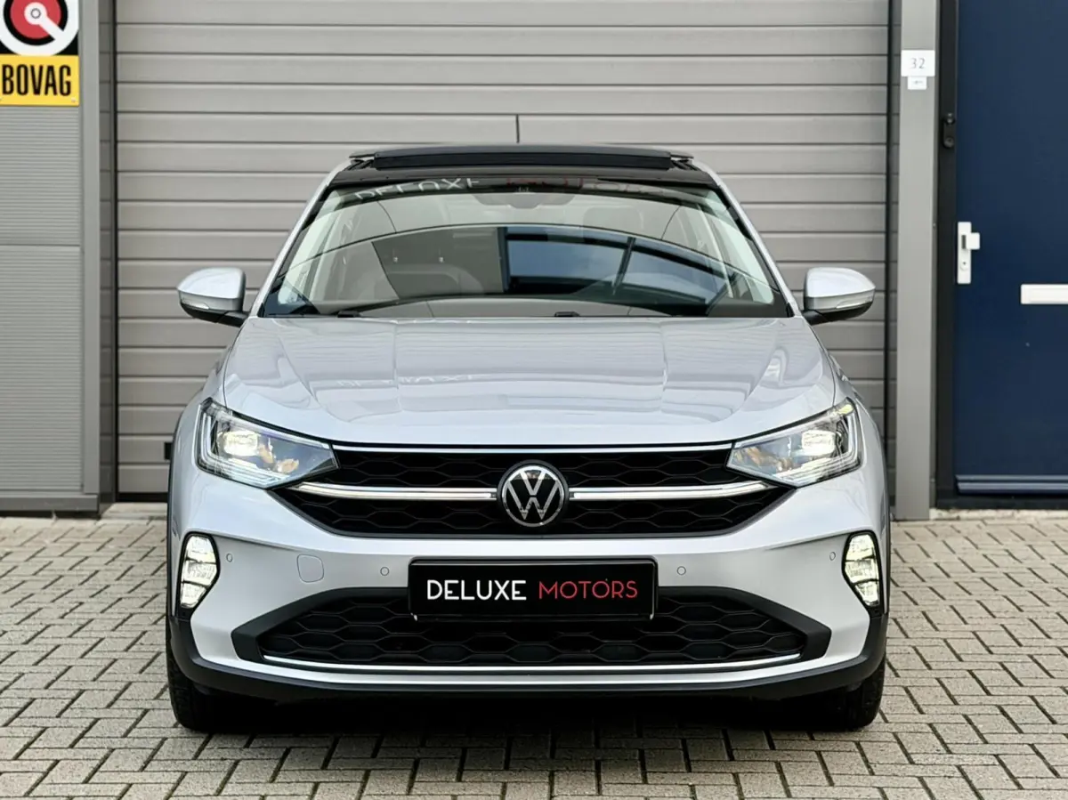 1.0 TSI Style I.Q|Pano|Keyless|Camera|ACC|
