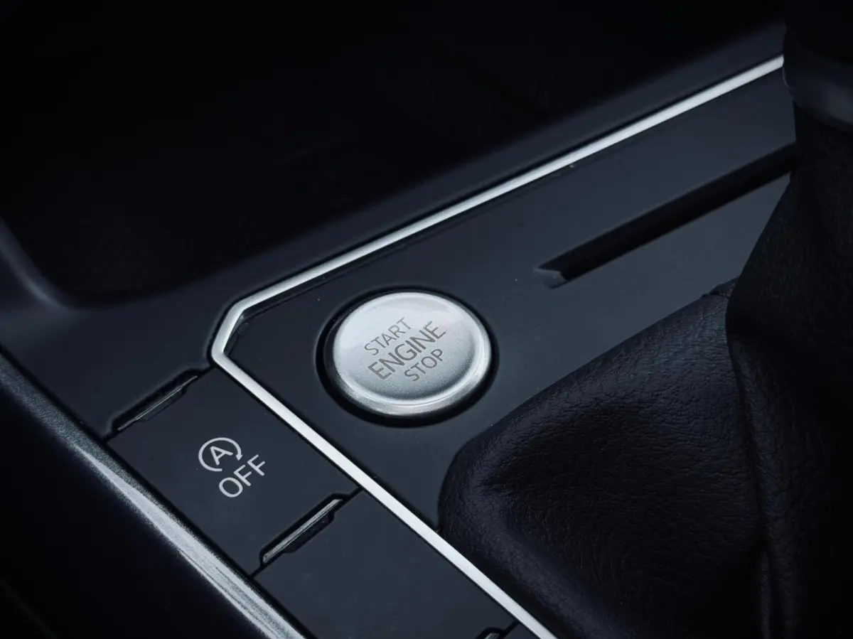 1.0 TSI Style I.Q|Pano|Keyless|Camera|ACC|