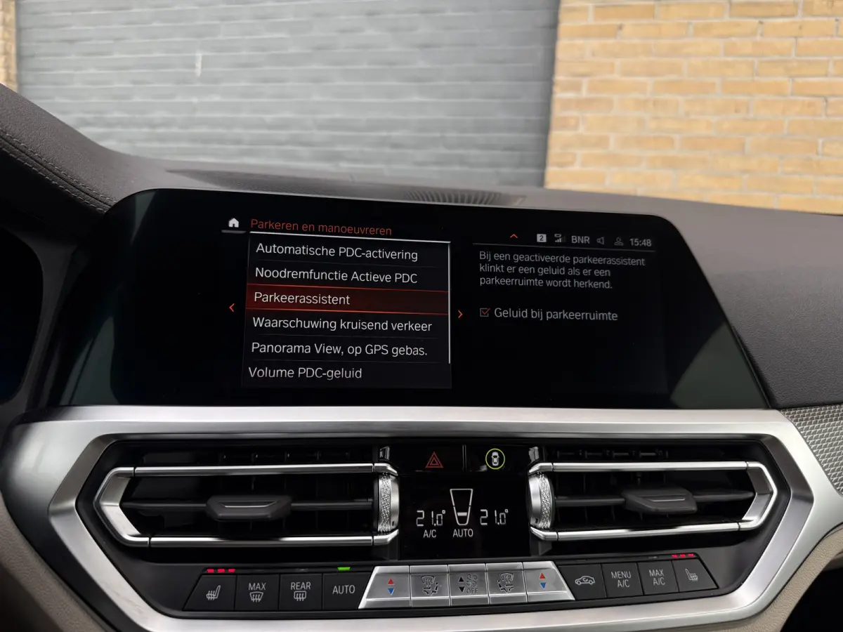 M440i xDrive l Trekhaak l Head-Up l Driving Assist Prof l Nekverwarming l Top View