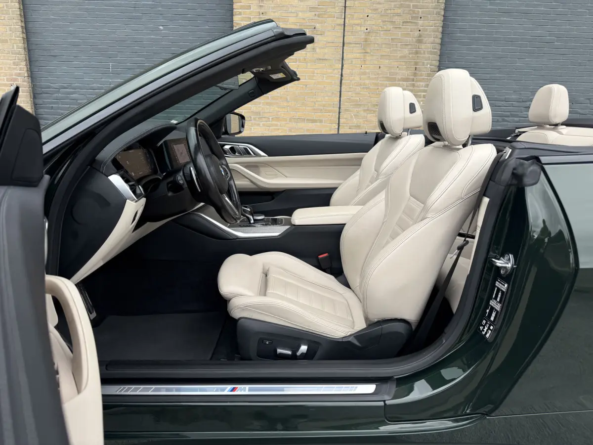 M440i xDrive l Trekhaak l Head-Up l Driving Assist Prof l Nekverwarming l Top View