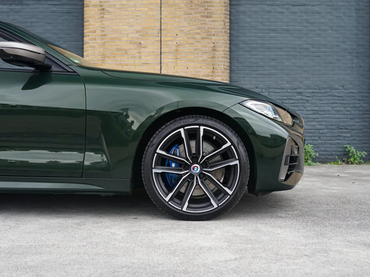M440i xDrive l Trekhaak l Head-Up l Driving Assist Prof l Nekverwarming l Top View