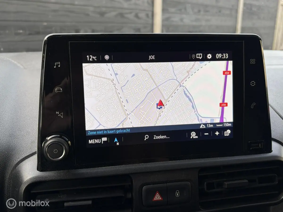 1.5D L2H1 Edition 9.950 ex btw / Lederen bekleding / clima / camera / fm nav