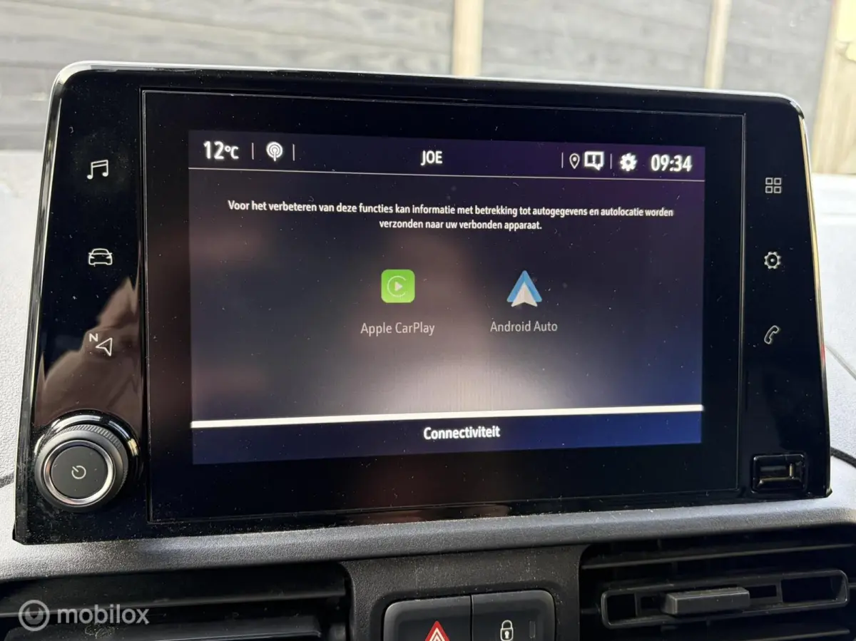 1.5D L2H1 Edition 9.950 ex btw / Lederen bekleding / clima / camera / fm nav