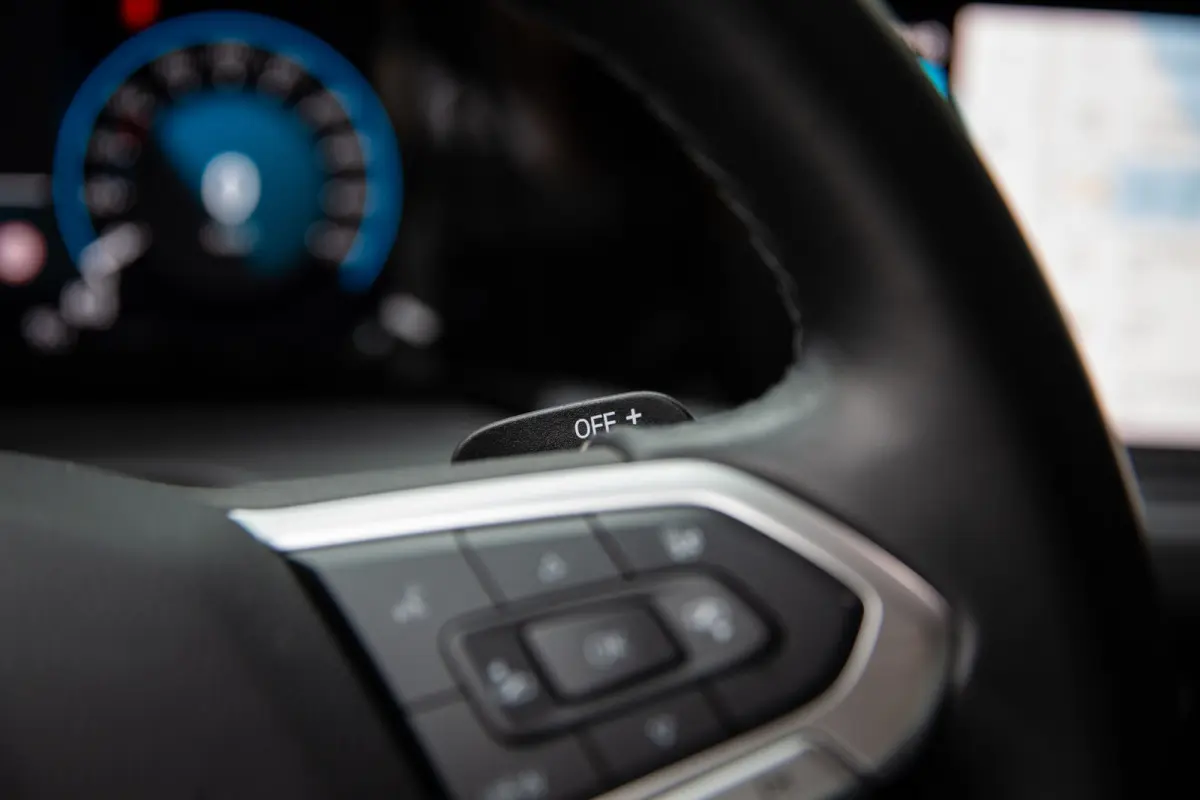 1.4 eHybrid Style , Massage, Memory, Stoel/stuurverwarming, Carplay