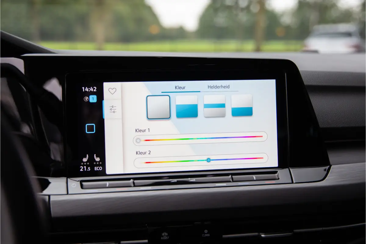 1.4 eHybrid Style , Massage, Memory, Stoel/stuurverwarming, Carplay