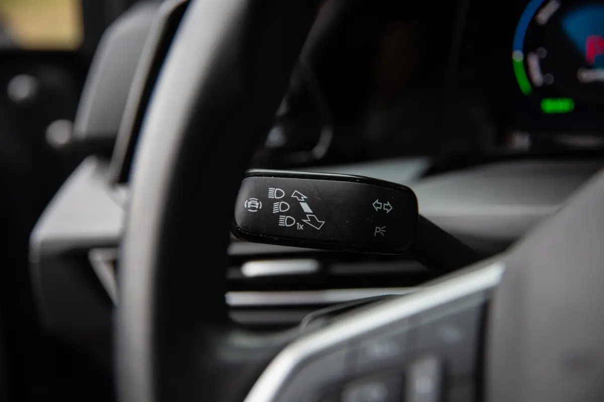 1.4 eHybrid Style , Massage, Memory, Stoel/stuurverwarming, Carplay
