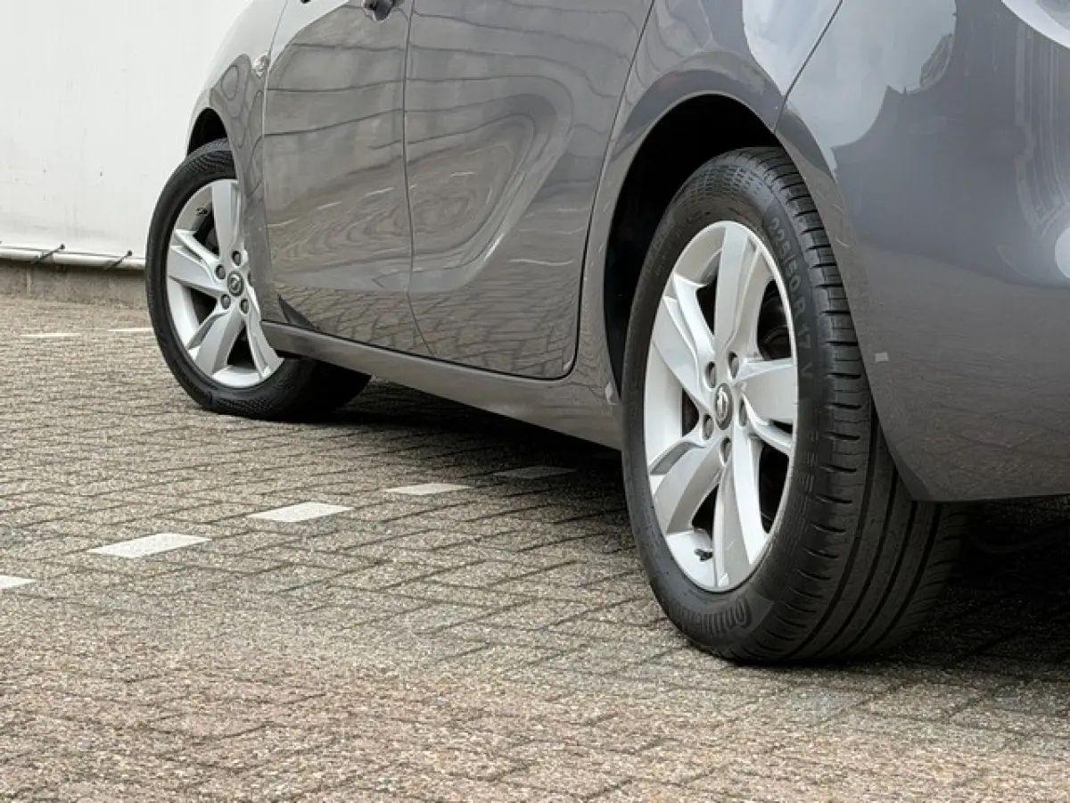 1.4 Turbo Executive met Leer, Winterpakket, Navi/Camera, AGR, 1e Eigenaar!