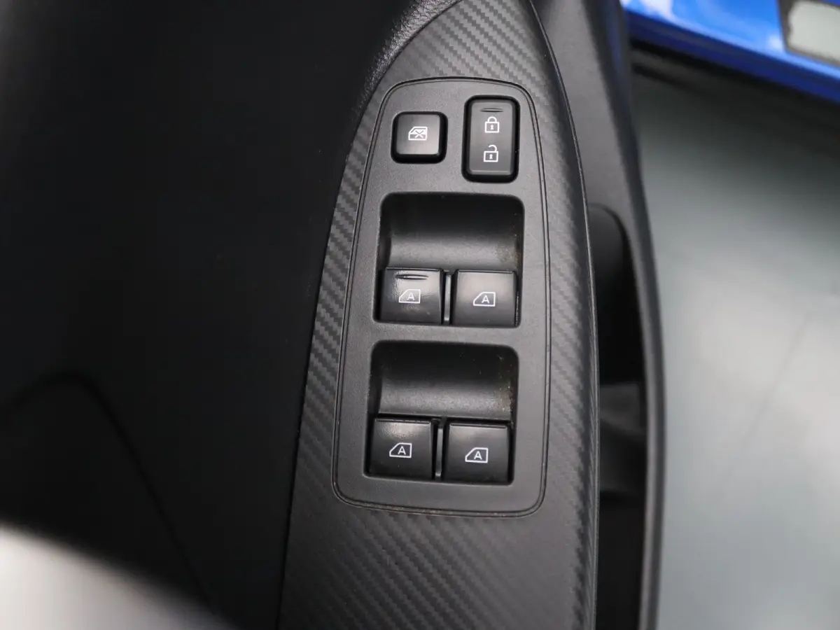 187pk PHEV Black Edition Automaat 360° Camera | Adapt. Cruise | Parkeersens. v+a | Stoel-/stuurverw.