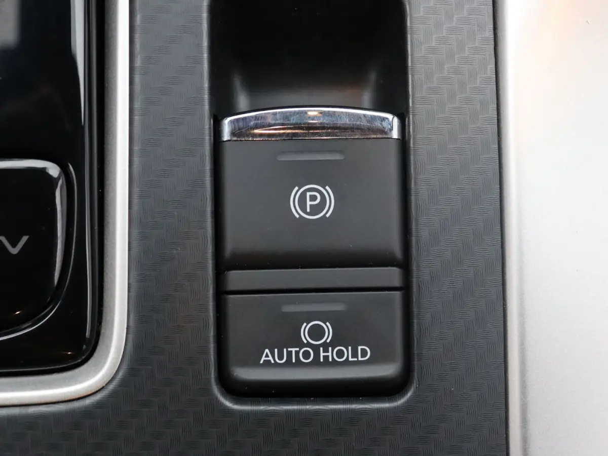 187pk PHEV Black Edition Automaat 360° Camera | Adapt. Cruise | Parkeersens. v+a | Stoel-/stuurverw.