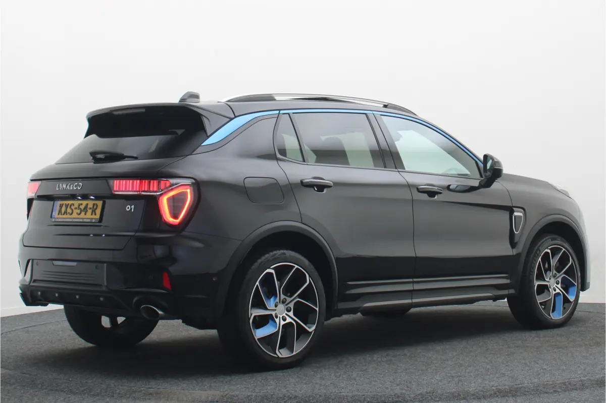 1.5 Plug-in Hybrid 360° Camera, Panoramadak, Zwarte hemel, ACC, Apple Carplay, Infinity Sound, DAB, 20''