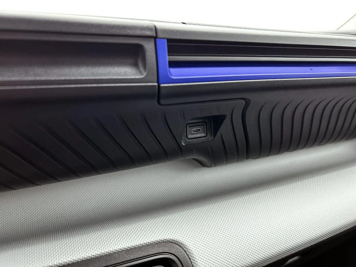 1.2 You 100pk | Airco | Parkeersensoren Achter | Bluetooth | LED Koplampen | Stuurwiel Multifunctioneel |