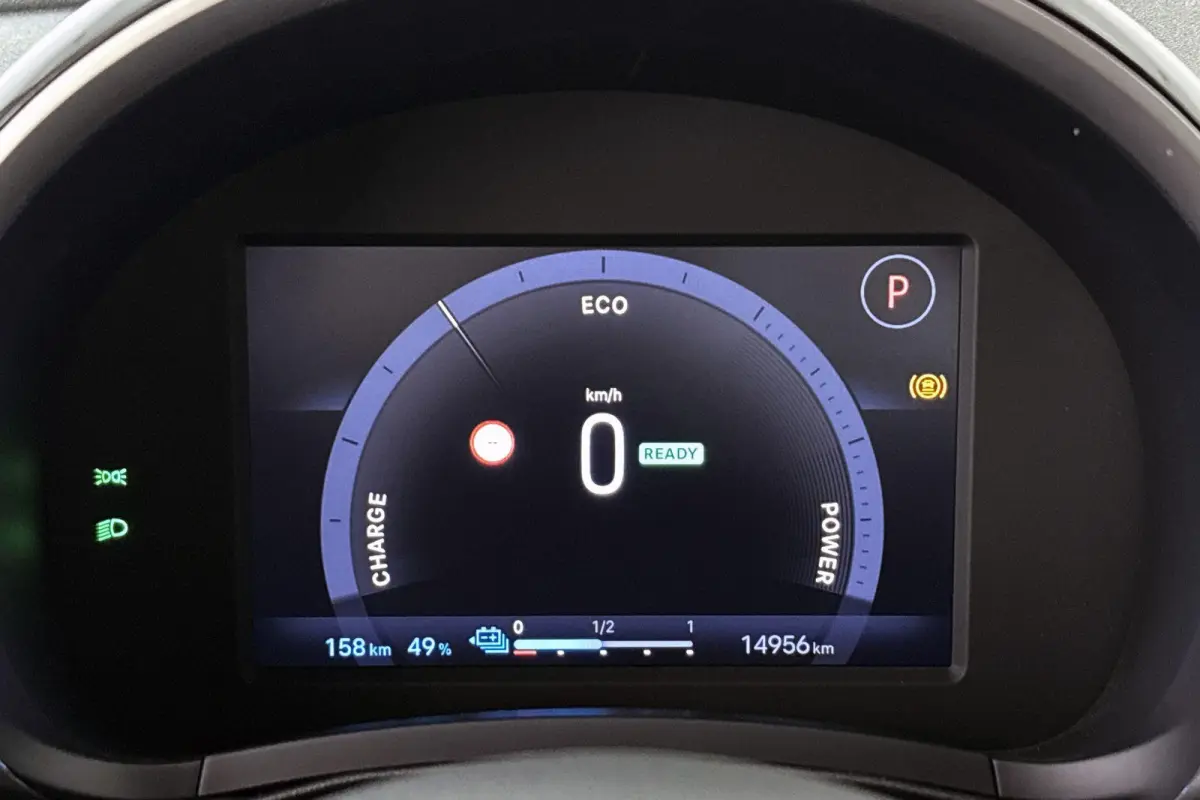 RED 54 kWh Apple CarPlay Climate Control SOH 95%
