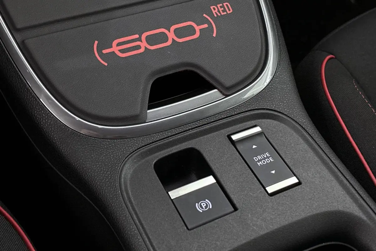 RED 54 kWh Apple CarPlay Climate Control SOH 95%