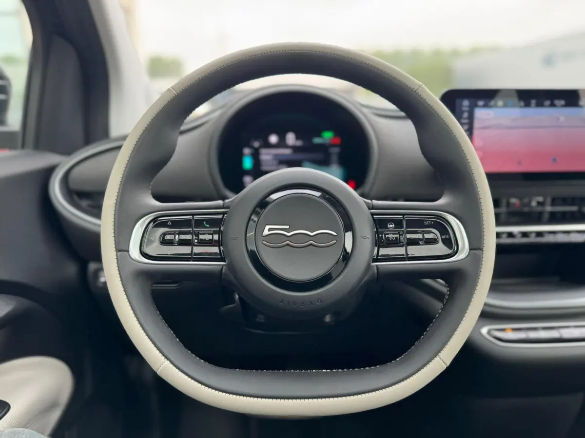 La Prima 42 kWh By Bocelli