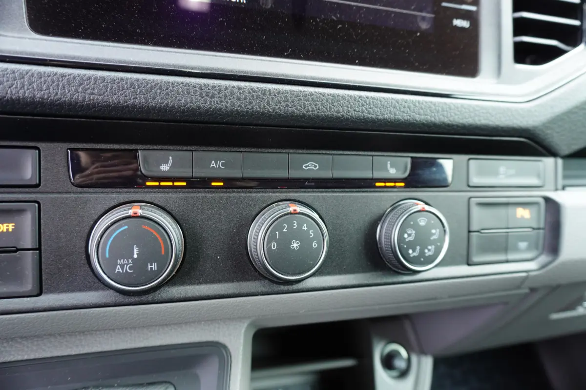 160pk RWD Automaat L4H3/L3H2 LED 3500kg Trekgewicht Trekhaak Navigatie Parkeersensoren Apple carplay Stoelverwarming Cruise control