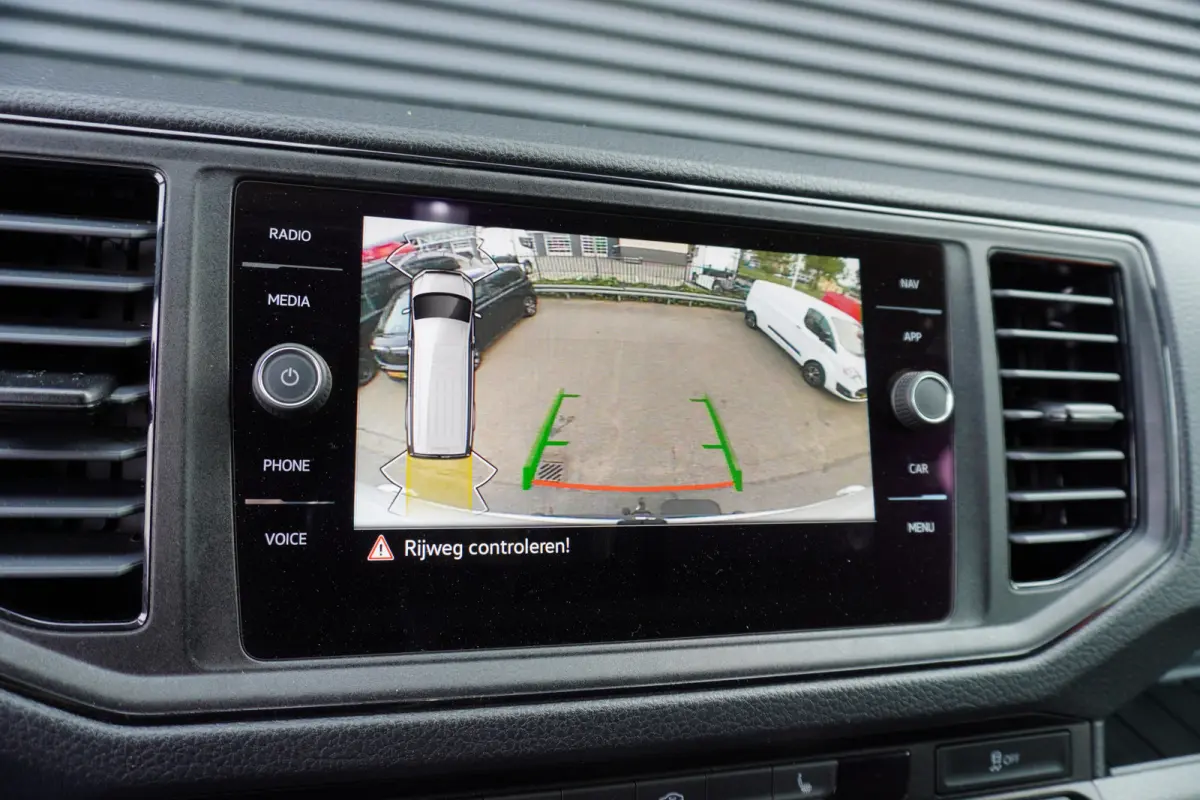 160pk RWD Automaat L4H3/L3H2 LED 3500kg Trekgewicht Trekhaak Navigatie Parkeersensoren Apple carplay Stoelverwarming Cruise control