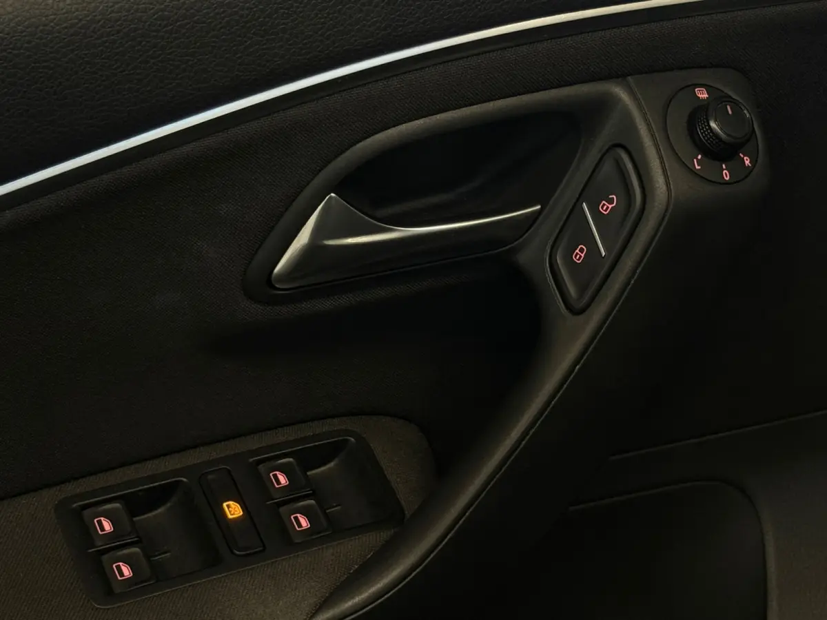 1.2 TSI DSG Highline Clima Stoelverwarming Navigatie Led