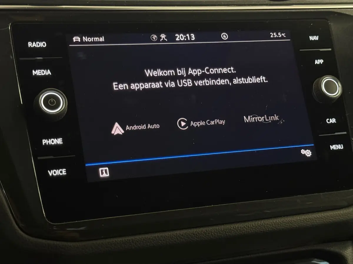 1.4 TSI eHybrid R-Line Business+ Pano Leder Keyless Memory Sfeer