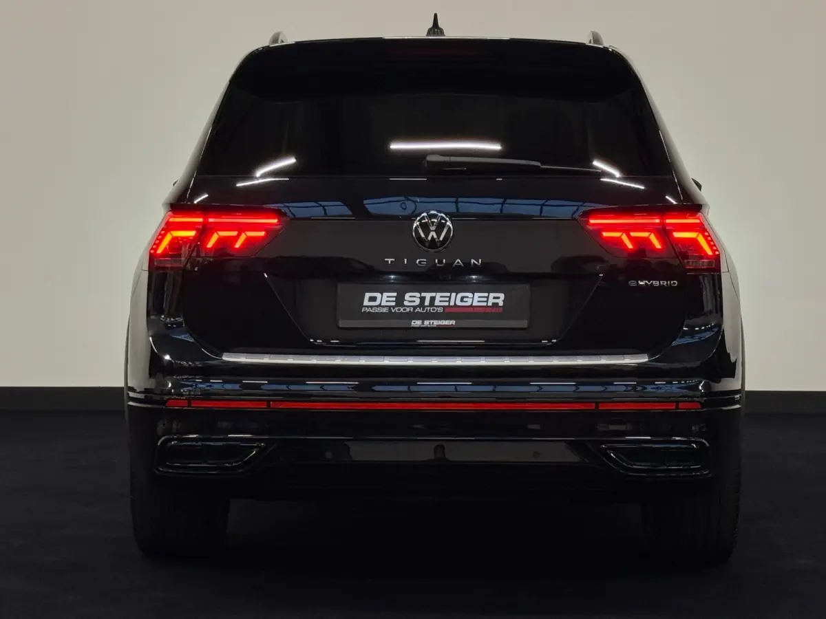 1.4 TSI eHybrid R-Line Business+ Pano Leder Keyless Memory Sfeer