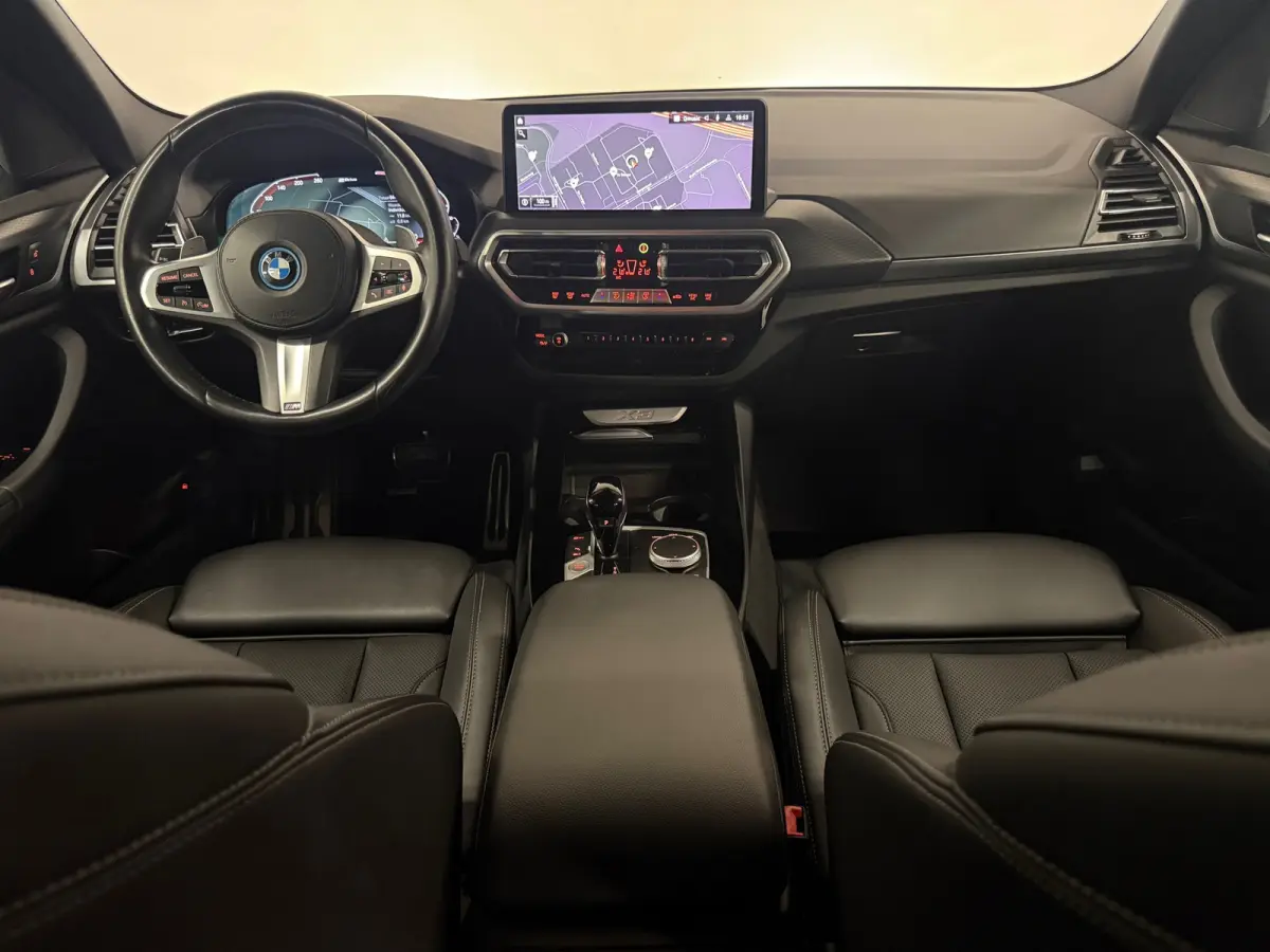 XDrive30e High Executive M Sport X3M Pano Led Camera
