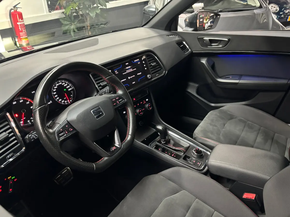 1.5 TSI FR Business Intense / Camera / Carplay / Trekhaak