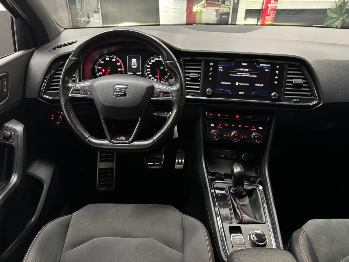 1.5 TSI FR Business Intense / Camera / Carplay / Trekhaak