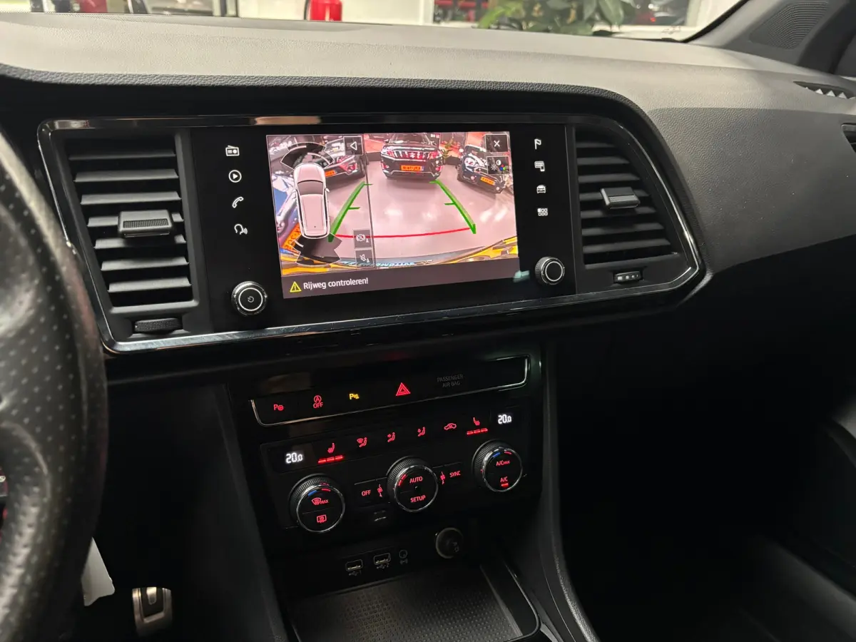 1.5 TSI FR Business Intense / Camera / Carplay / Trekhaak