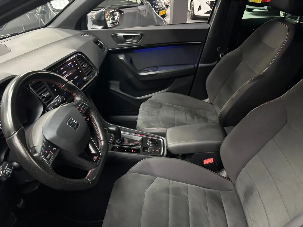 1.5 TSI FR Business Intense / Camera / Carplay / Trekhaak