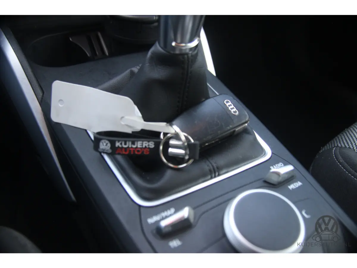 1.0 TFSI Sport Pro Line | ALL IN |Cruise Control | PDC | Org. NL |