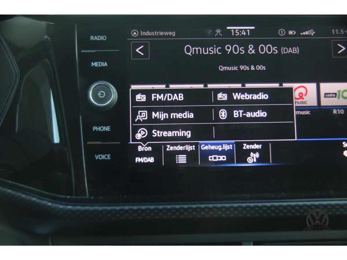 1.0 TSI Life | Org. NL | Trekhaak | Carplay | PDC |