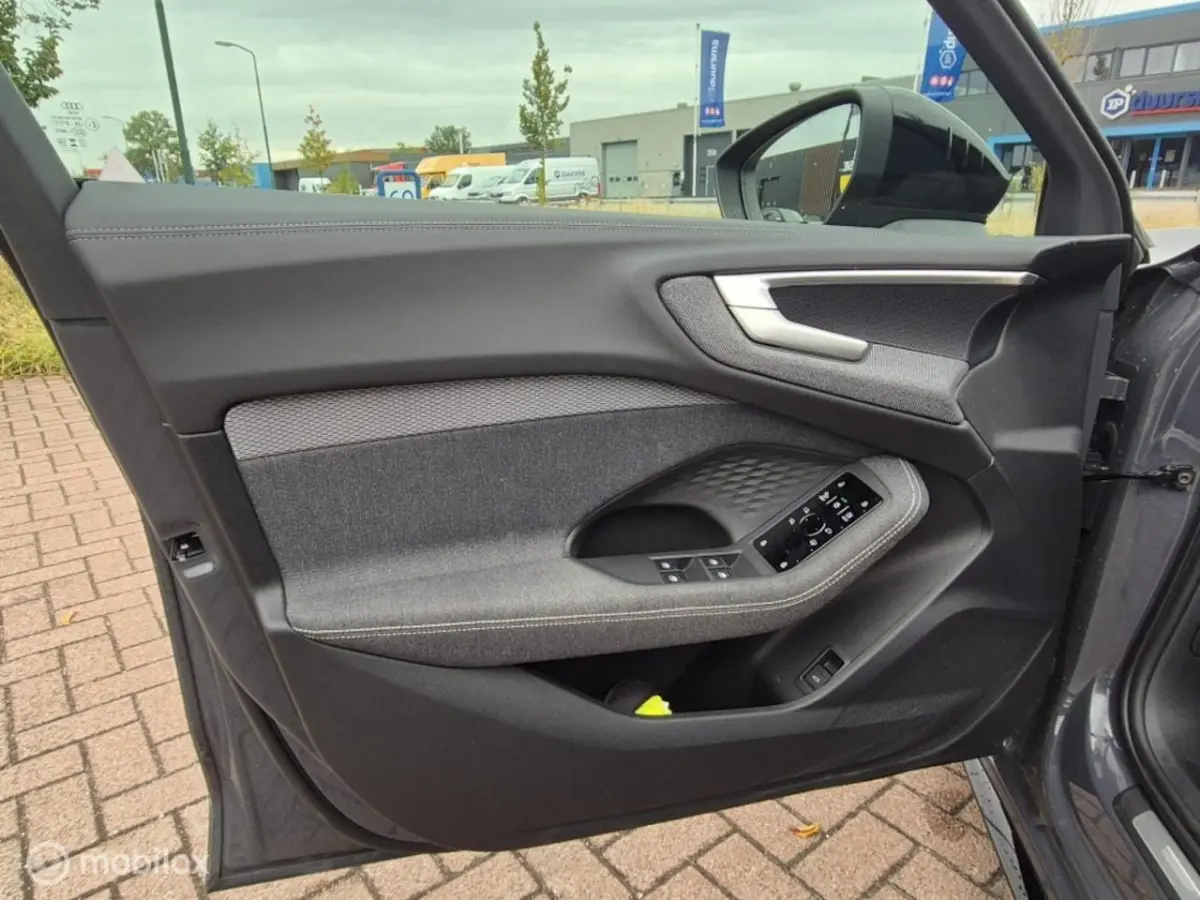 2.0 TFSI edt. one S-line