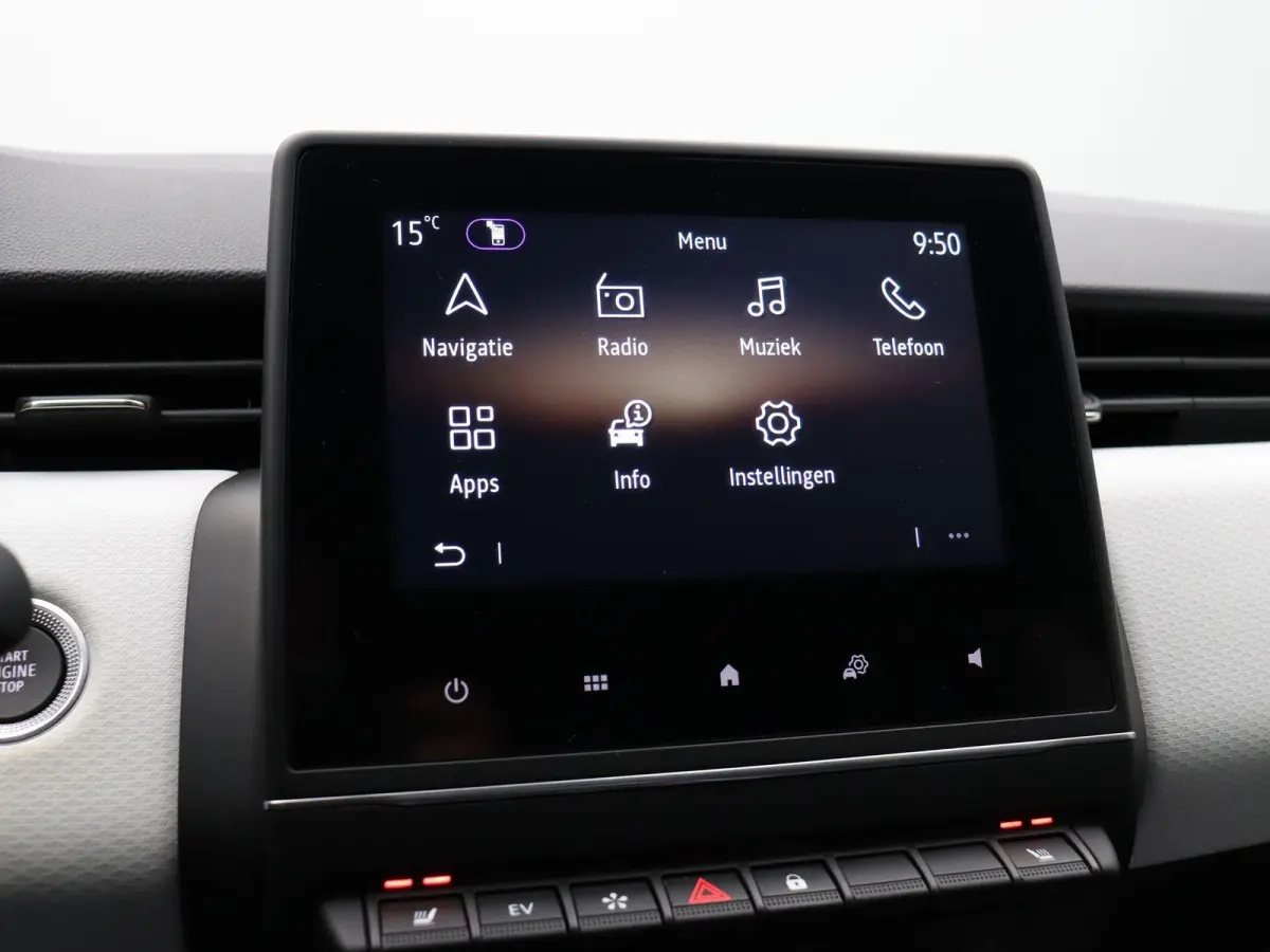 E-Tech Hybrid 145pk Techno | Stoel- en stuurwielverwarming | Navigatie | Apple carplay / Android auto |