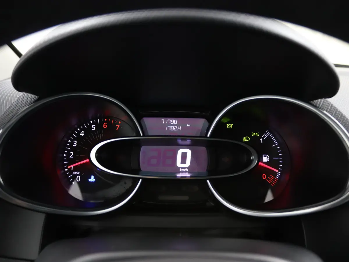 TCe 90 Intens | Climate Control | Navigatie | Parkeersensoren |