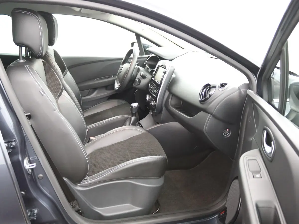 TCe 90 Intens | Climate Control | Navigatie | Parkeersensoren |