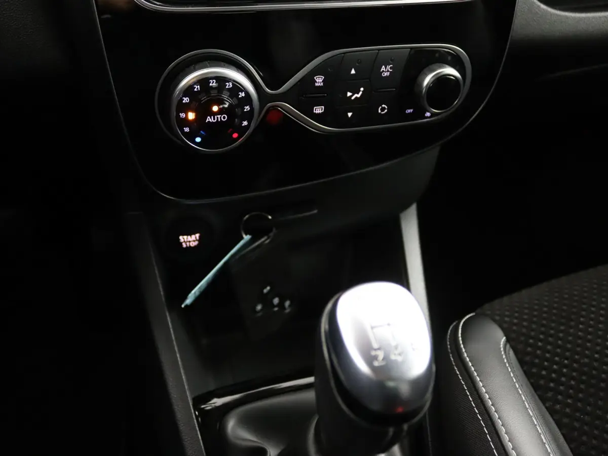 TCe 90 Intens | Climate Control | Navigatie | Parkeersensoren |